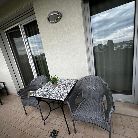 Central Apartment Temesvár Kültér fotó