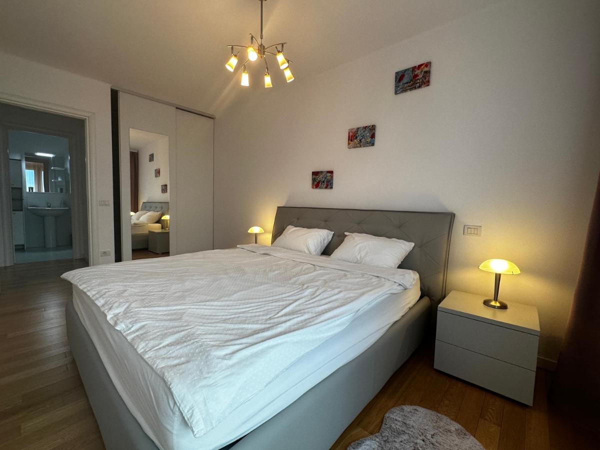 Central Apartment Temesvár Kültér fotó